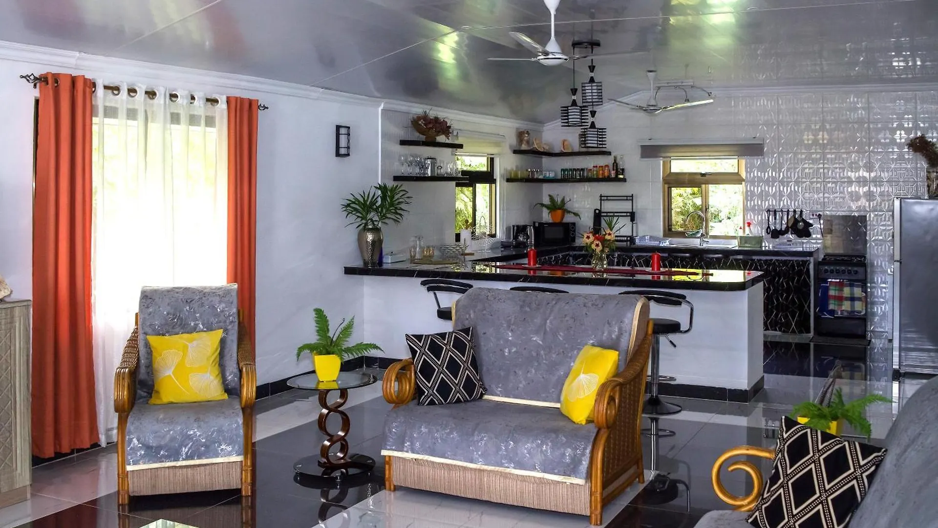 L'Echappee Du Cap - Spacious Self Catering Apartment Pointe Au Sel Seychelles