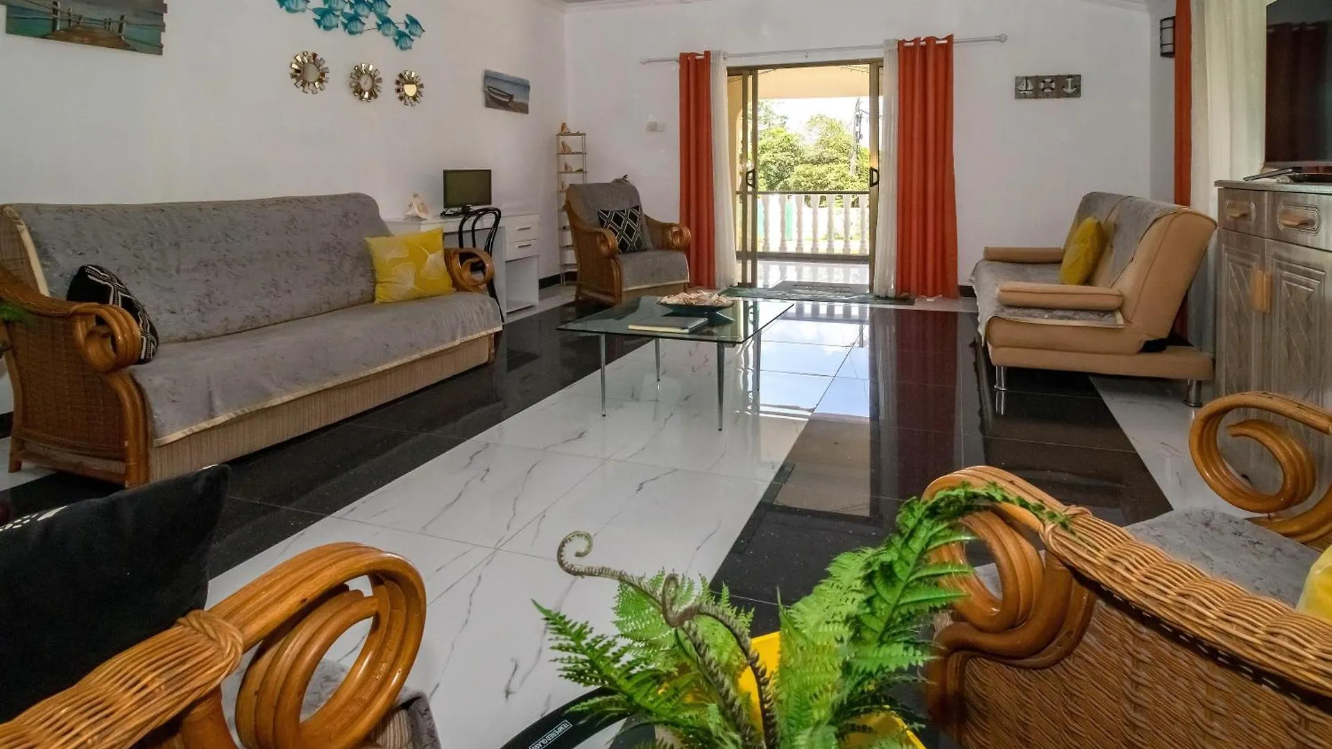 L'Echappee Du Cap - Spacious Self Catering Apartment Pointe Au Sel