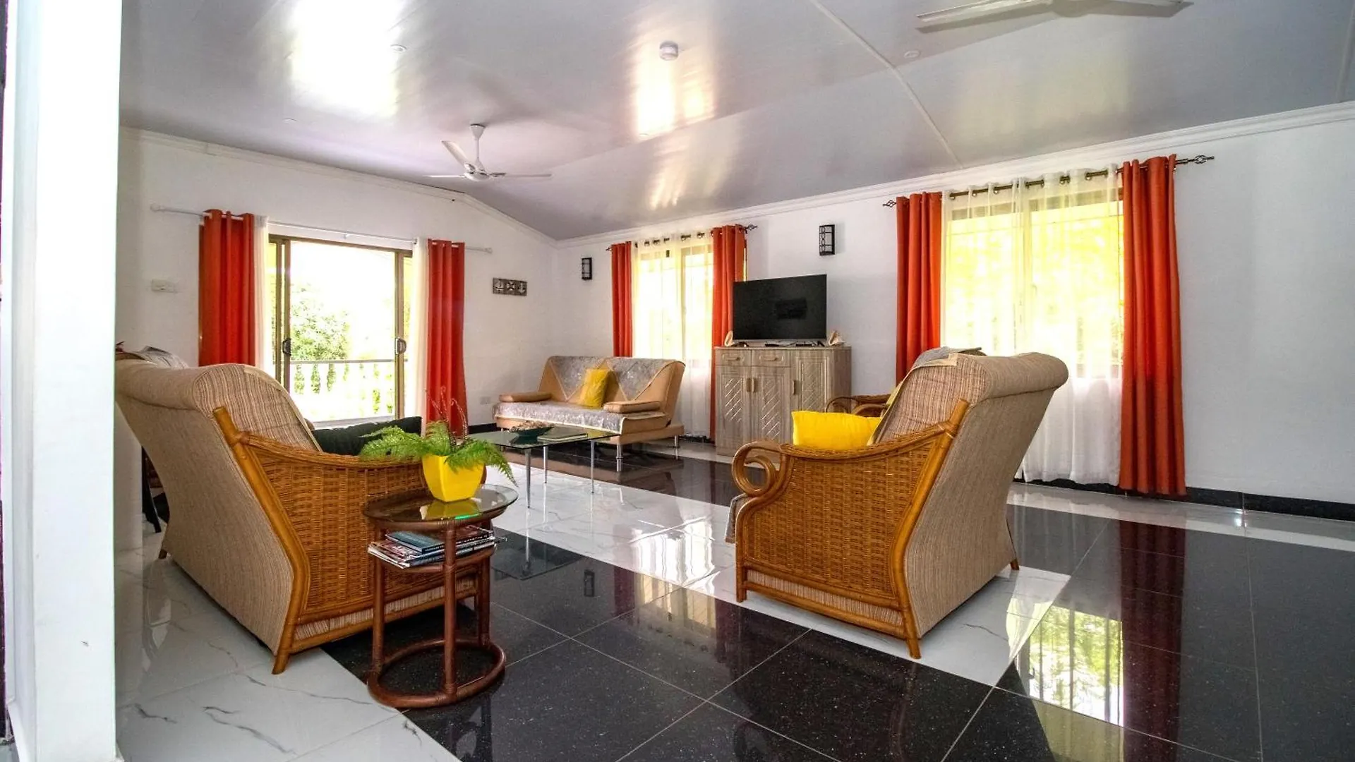 L'Echappee Du Cap - Spacious Self Catering Apartment Pointe Au Sel 0*,  Seychelles